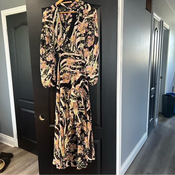 Guess Zebra Meadows Dress Small Floral Print Midi Dress - Picture 2 of 6